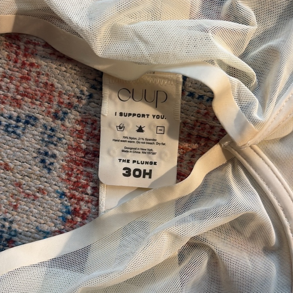 Cuup The Plunge Mesh Bra in Salt SZ 30H NWOT - Picture 4 of 4